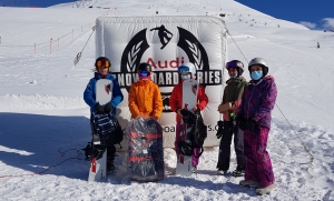 Anja Frank gewinnt das Rennen auf dem Rinerhorn in Davos